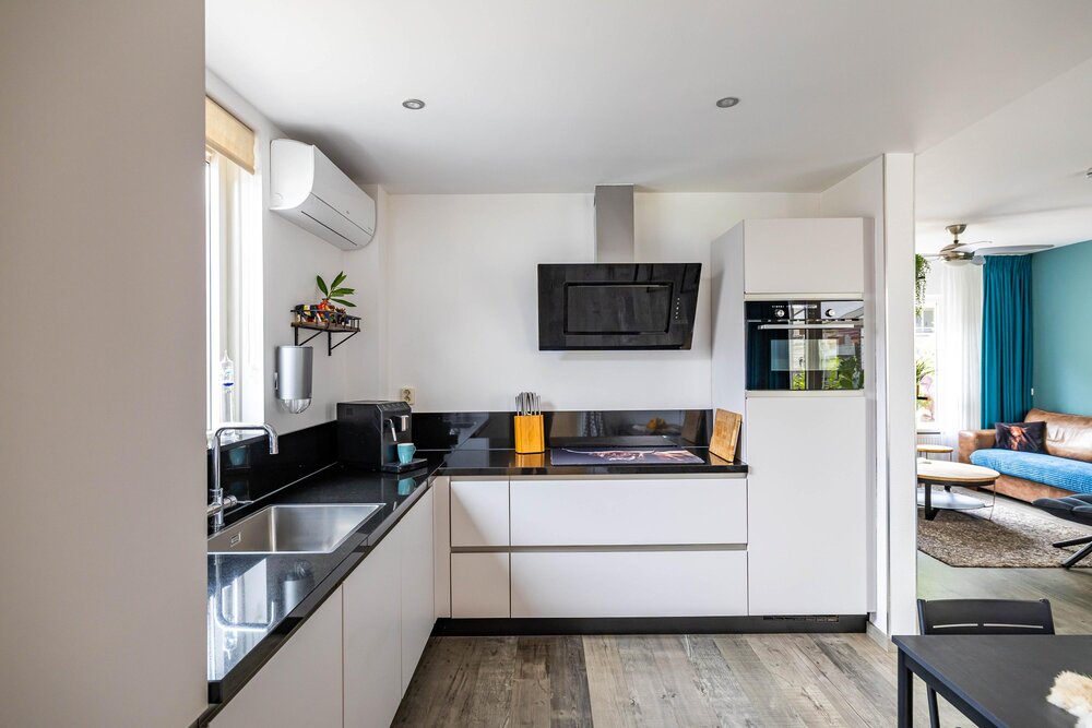 Violenstraat 64, 9404 SV Assen - € 350.000 k.k. - Boekholt & partners makelaars Assen