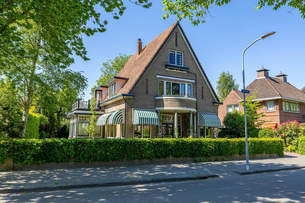 Iepenlaan 10, 9401 LT Assen - € 1.125.000 k.k. - Boekholt & partners makelaars Assen