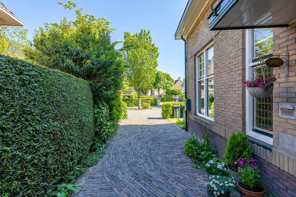Iepenlaan 10, 9401 LT Assen - € 1.125.000 k.k. - Boekholt & partners makelaars Assen