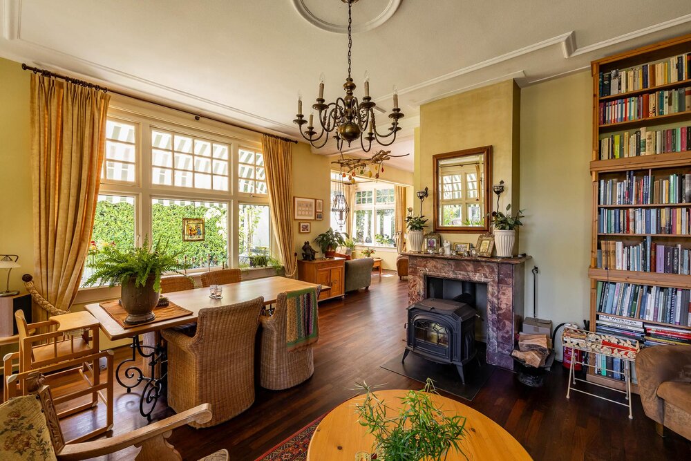 Iepenlaan 10, 9401 LT Assen - € 1.125.000 k.k. - Boekholt & partners makelaars Assen