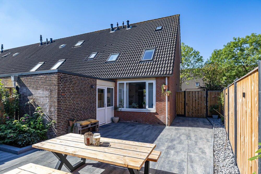 Deelheugte 42, 9403 HC Assen - € 295.000 k.k. - Boekholt & partners makelaars Assen