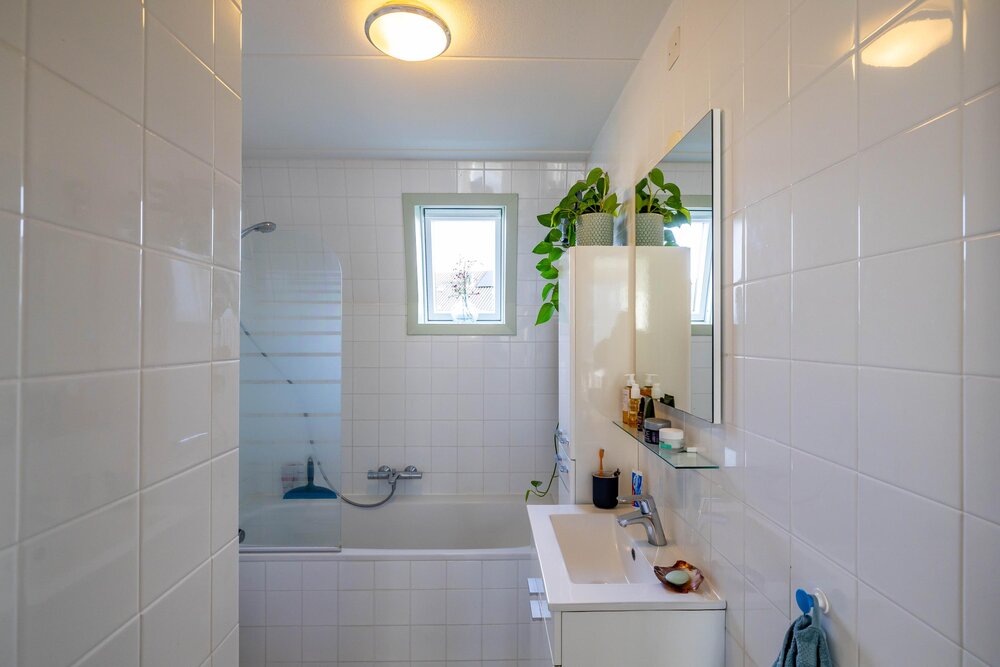 Laurierpark 144, 9408 AN Assen - € 350.000 k.k. - Boekholt & partners makelaars Assen