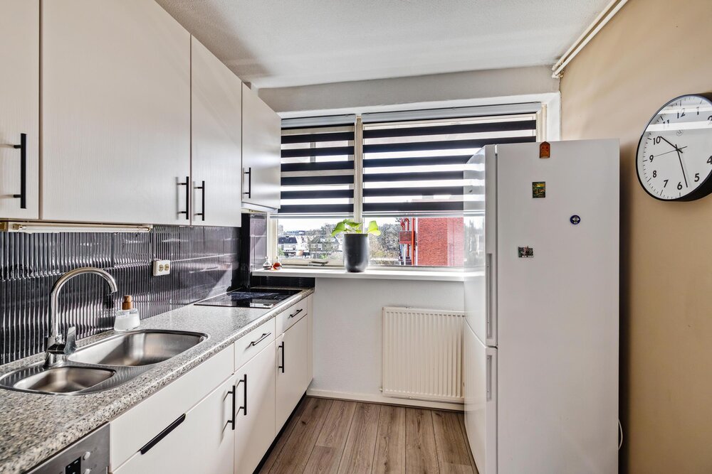 Mr. P.J. Troelstralaan 297, 9406 BB Assen - € 219.500 k.k. - Boekholt & partners makelaars Assen